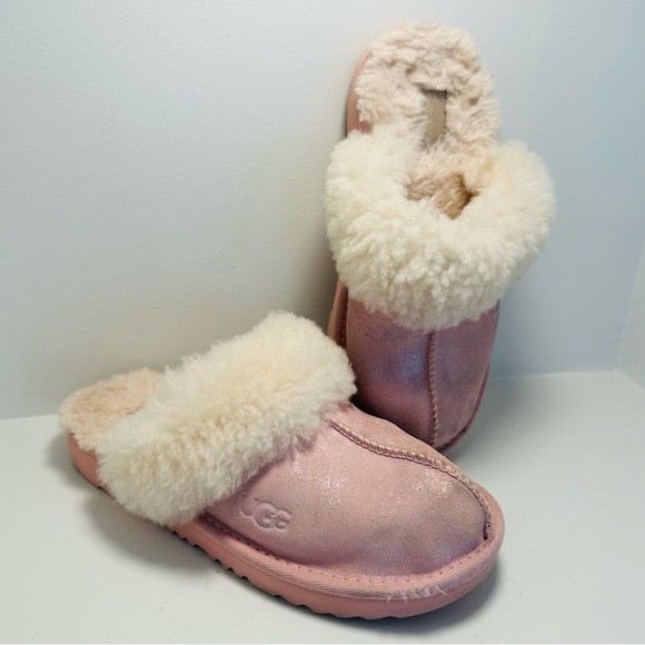 UGG Other - UGG Kids Cozy Slippers Rose Gold Metallic Glitter Suede and Sheepskin Size 2